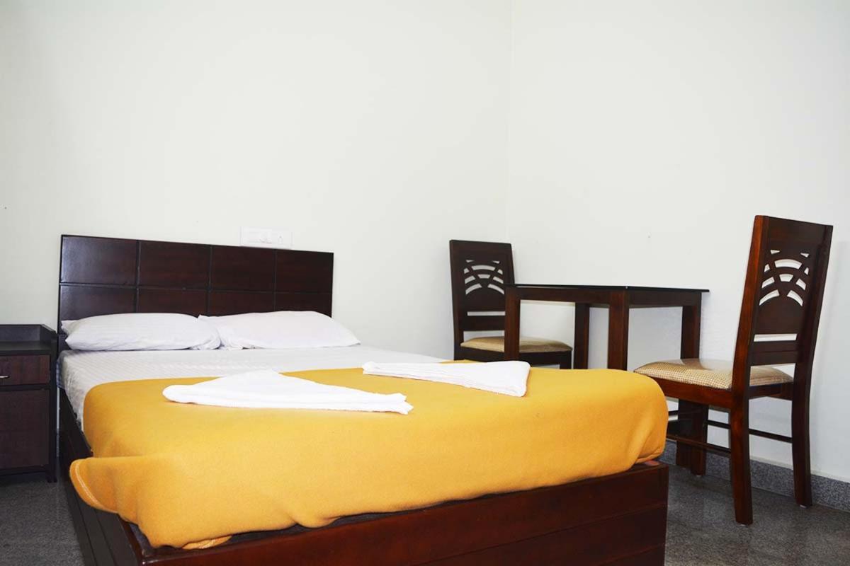 Jippus Galaxy Budget Air Port Hotel Kochi Exteriér fotografie
