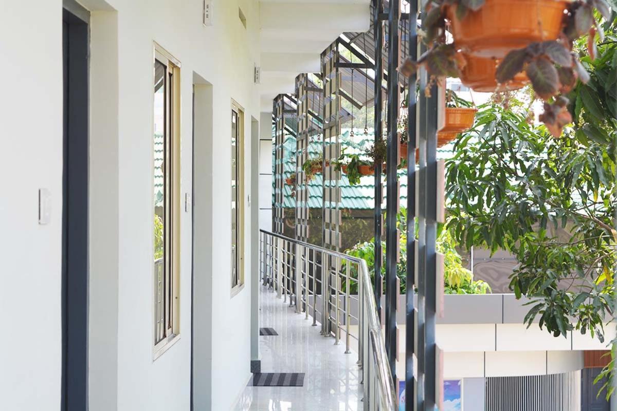 Jippus Galaxy Budget Air Port Hotel Kochi Exteriér fotografie